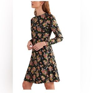 NWT Boden Crew Neck Fit-and-Flare Dress in Black and Wild Cluster 6L